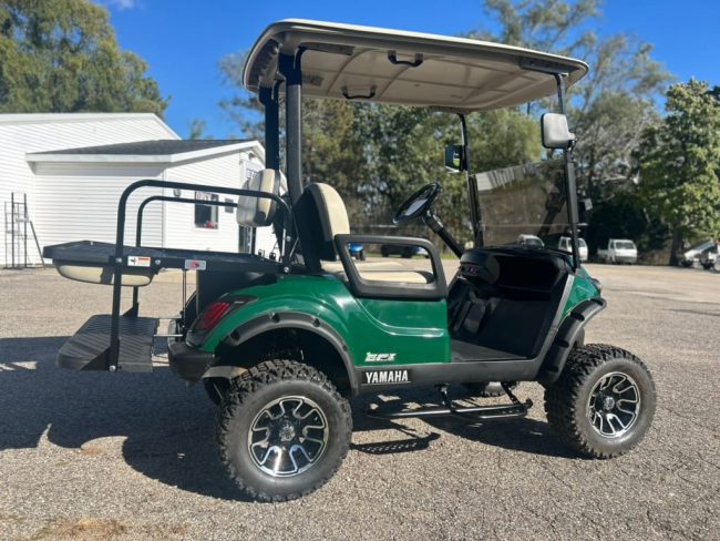 Green Yamaha Cart