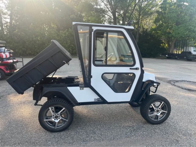 2016 Cushman Hauler Gas Golf Cart