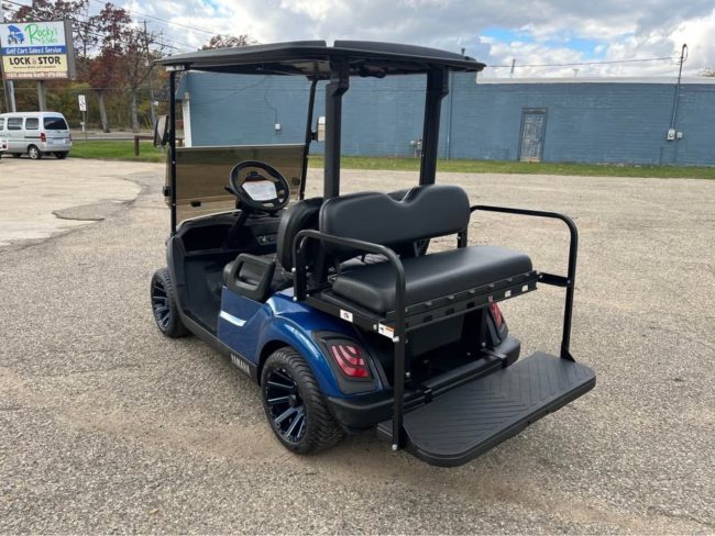 2022 Non Lifted Blue Yamaha