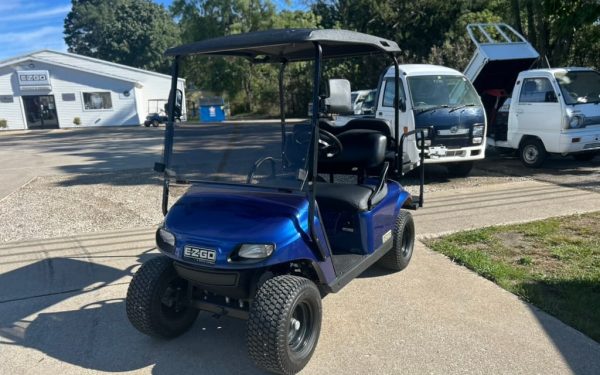 406EE12F-C993-4358-9EBC-33999AF02A89_1_105_c-aspect-ratio-600-375 Blue E-Z-Go Cart