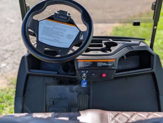 4884 Yamaha Cart Interior