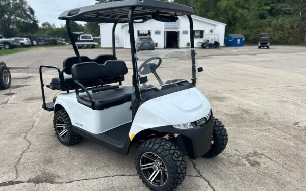 D83AF249-1243-430B-AC3D-660C6AF07A06_1_105_c-aspect-ratio-600-375 White E-Z-Go Cart