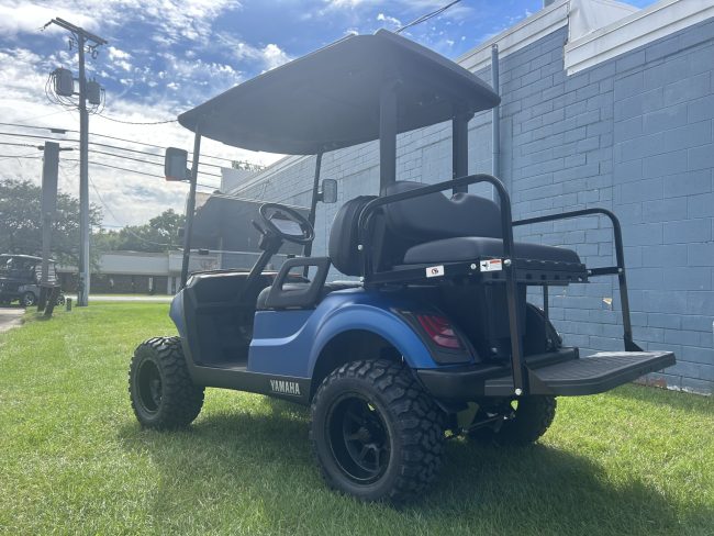 IMG_1795 Blue Yamaha Cart