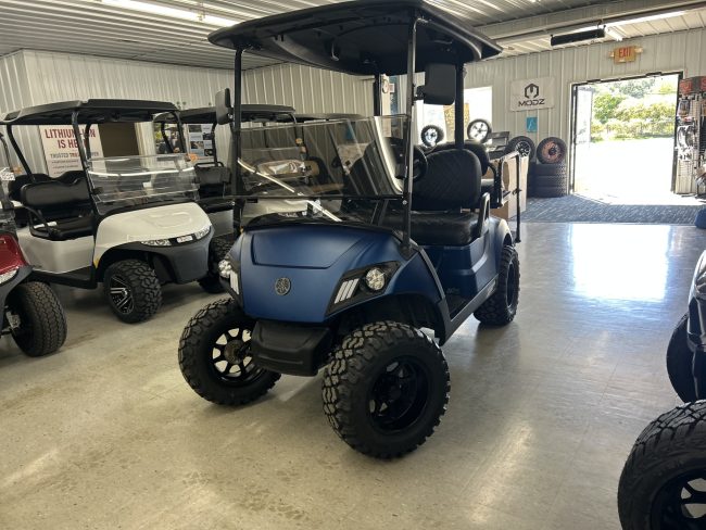 IMG_1821 Blue Yamaha Cart